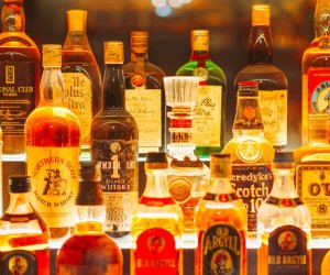 日本關(guān)西機(jī)場(chǎng)免稅店 - 高級(jí)洋酒 銷售翻譯